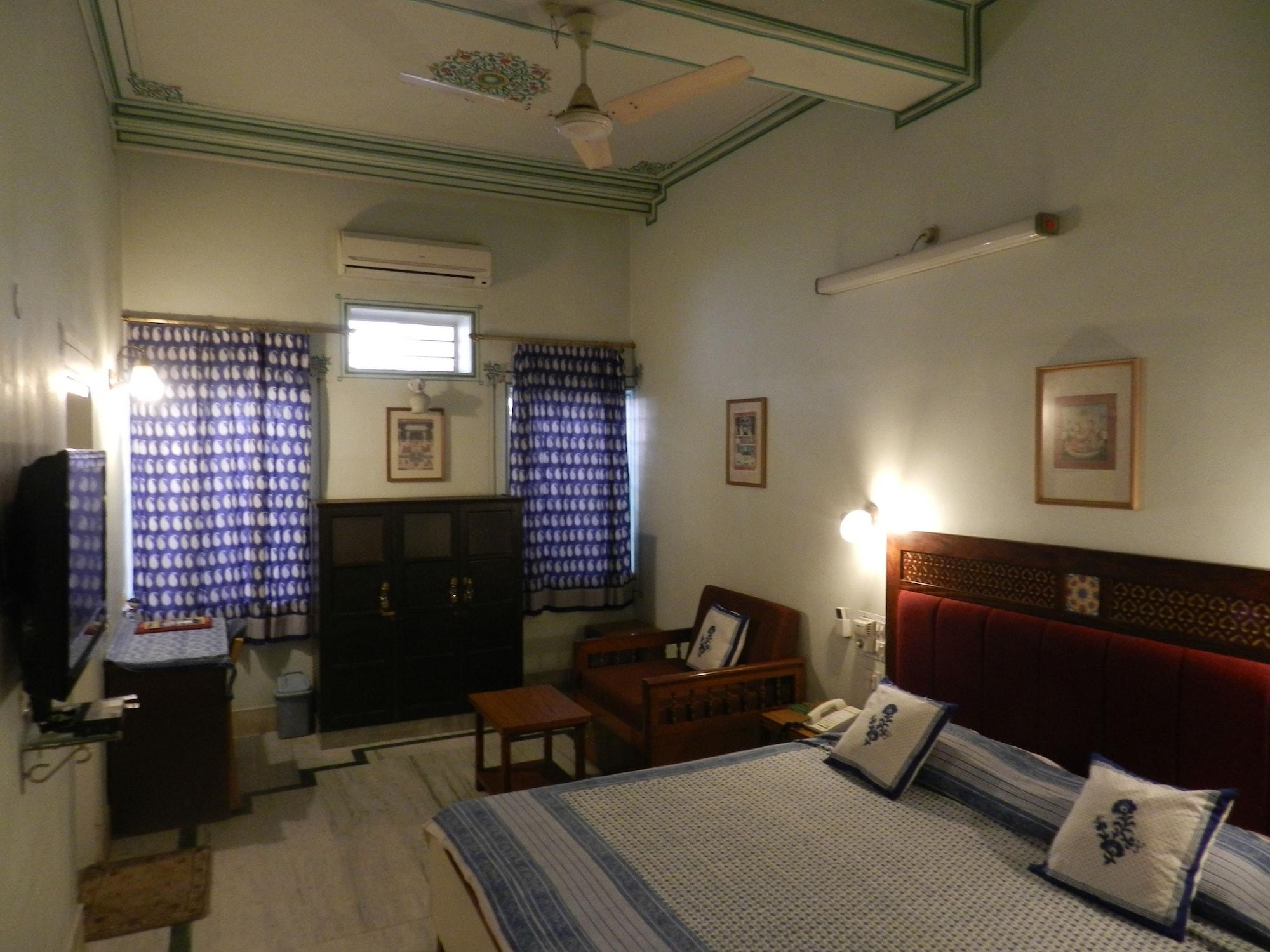 Готель Tara Niwas Джайпур Екстер'єр фото